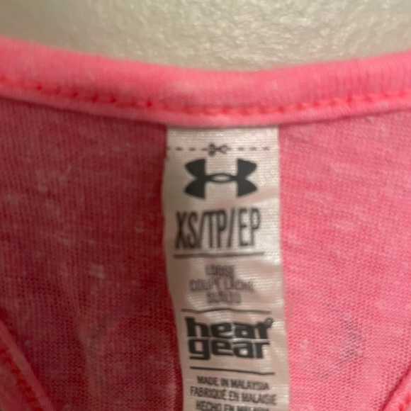 Pink under armor tank top - Picture 3 of 4